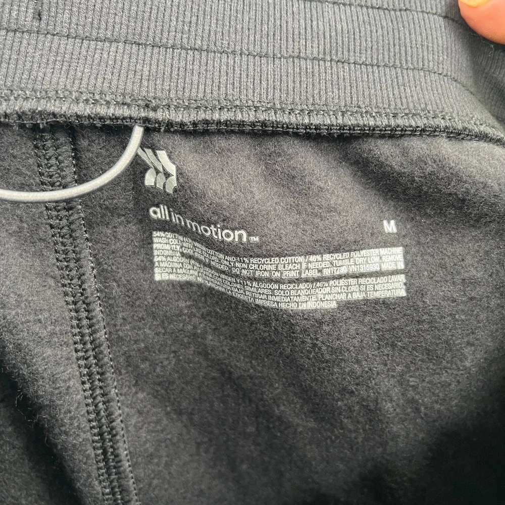 NEW All in Motion fleece jogger sweatpants black comfy activewear lounge pants M